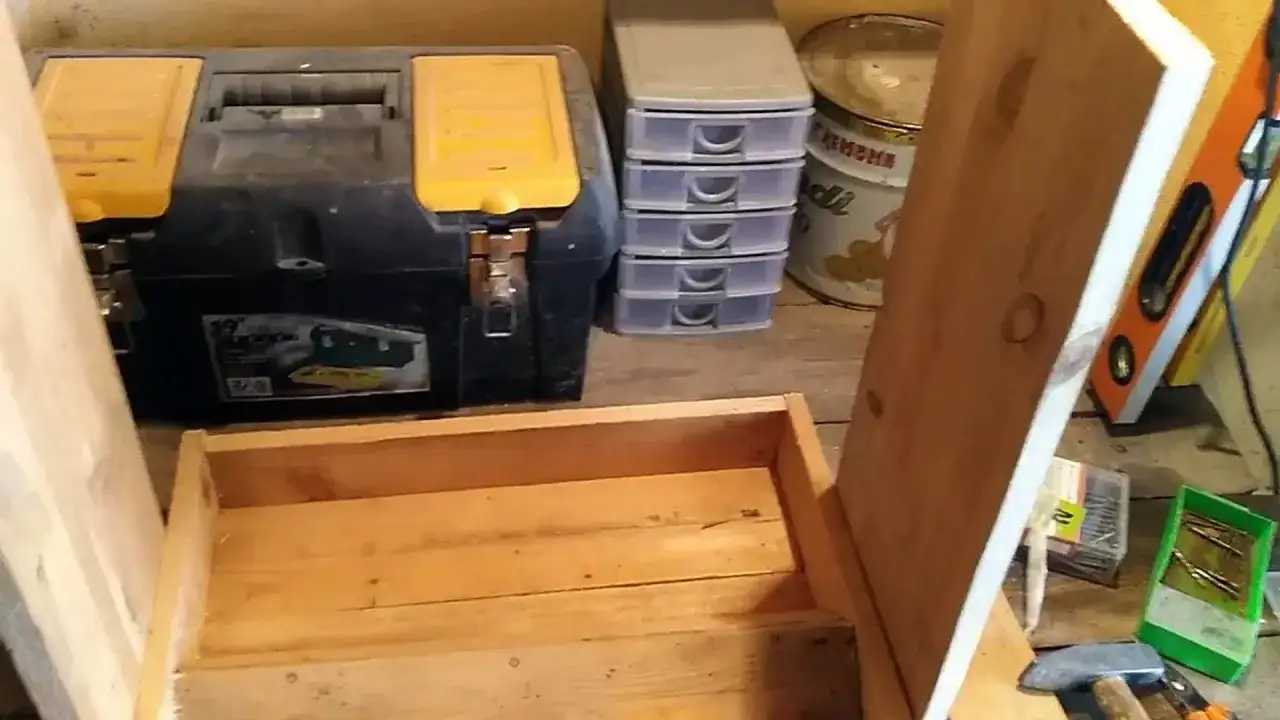 Mangiatoia galline fai da te - Semplice, efficace, senza sprechi